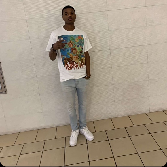 Meet your Posher, Joshua - Picture 1 of 1